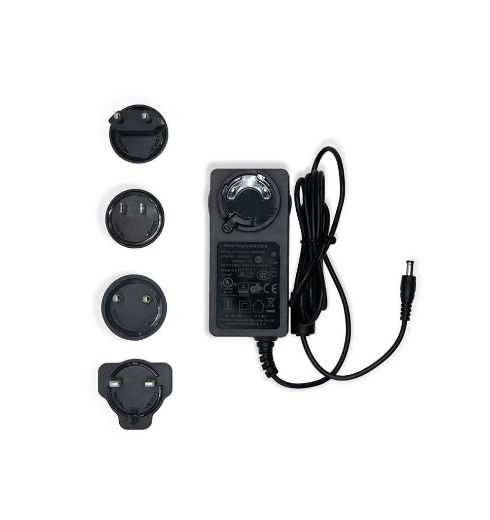 Newland Netzteil mit Multiplug-Adapter